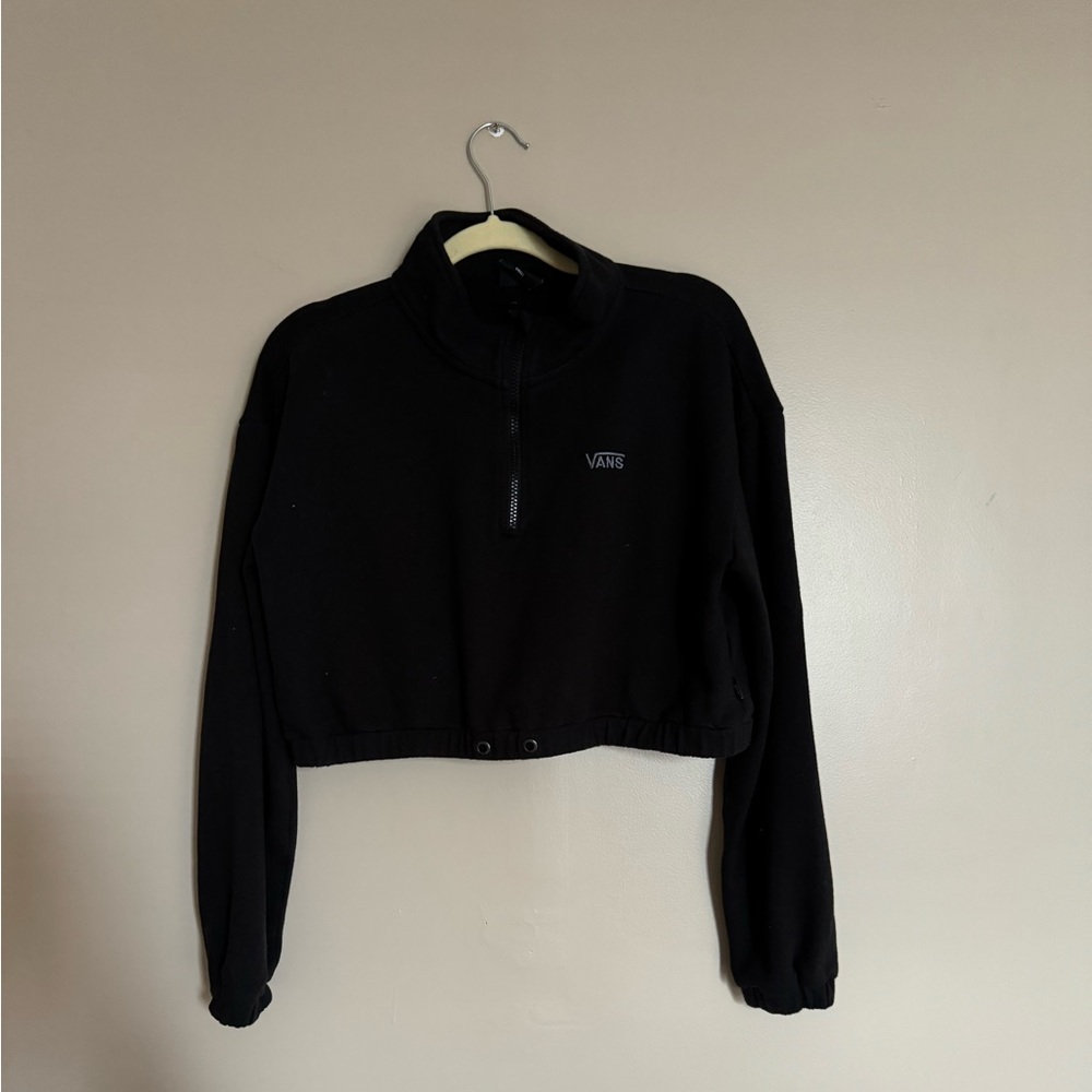 Cropped black vans zip up